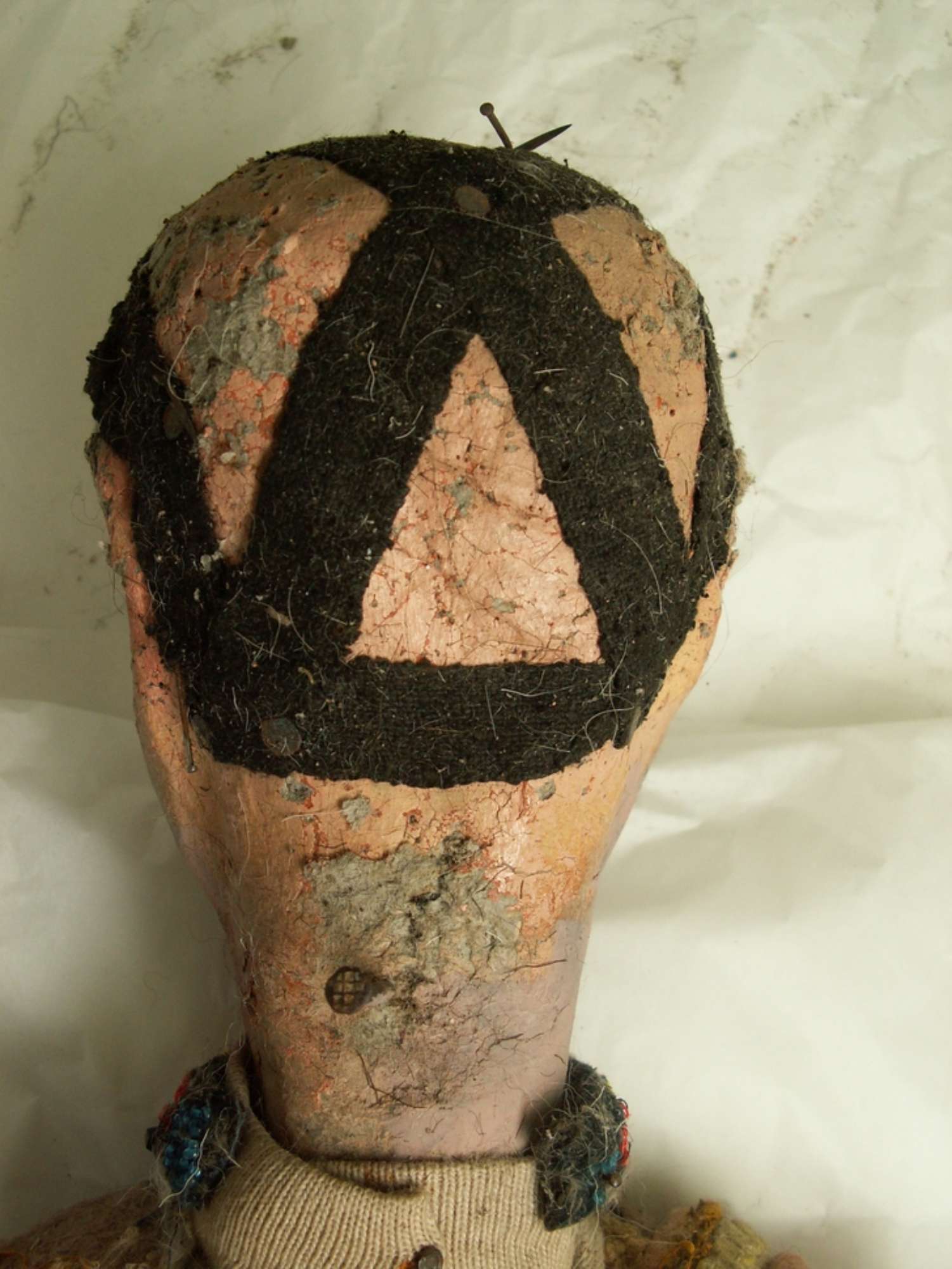 Testa senza i capelli